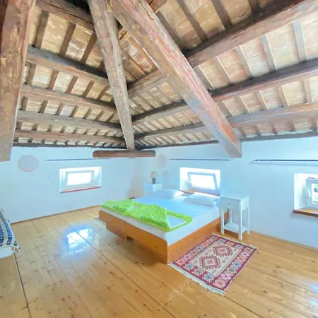 Villa Rose