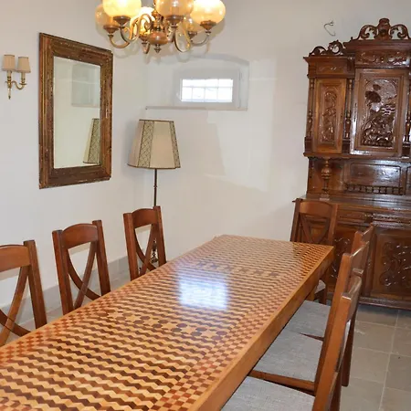 Rose Villa *